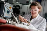 Forscherin im Labor