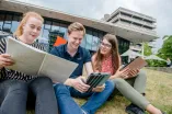 Studierende lernen
