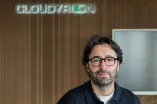 Foto: Portrait von Okay Güler von der CLOUDYRION GmbH