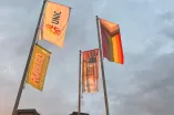 Flaggen vor dem Audimax