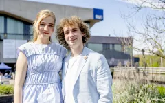 Studentin und Student