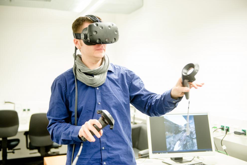 Man working in virtual reality