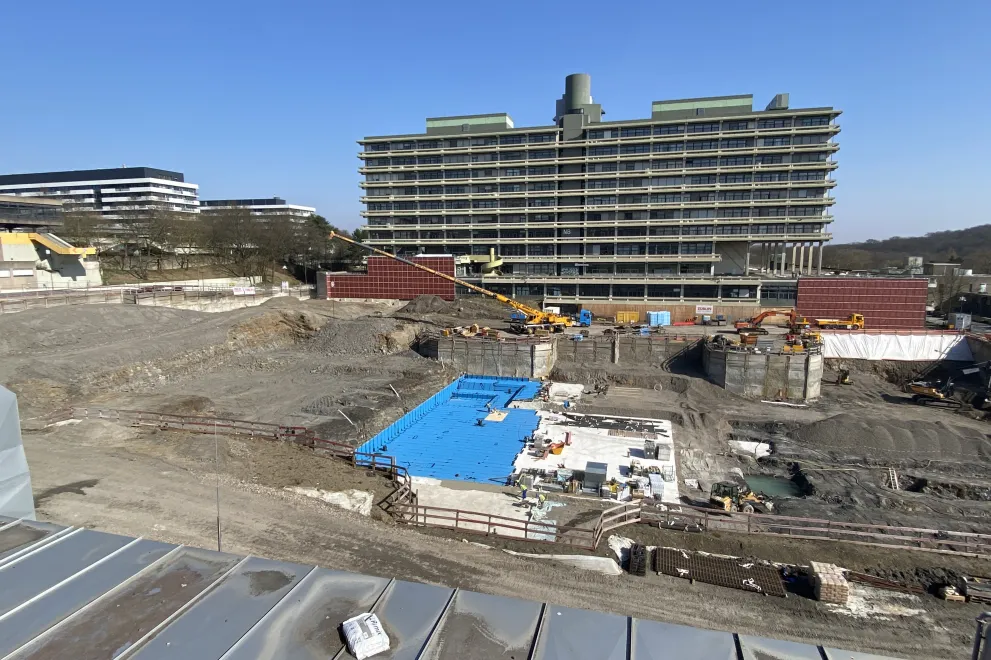 Vorbereitungen für die Erstellung Bodenplatte unter E06 Hochhaus NA
