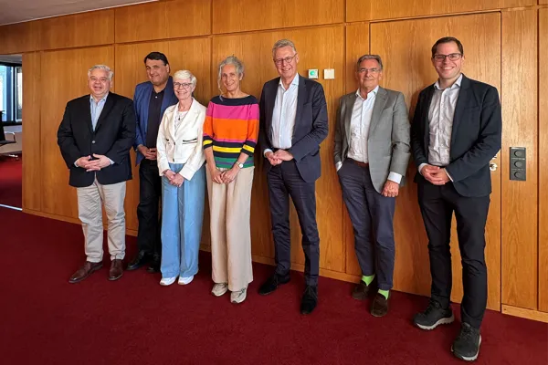 Group photo of the participants in the 2026 RUB Foundation Board of Trustees meeting